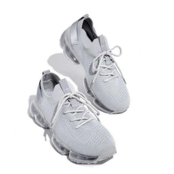 🚨RESTOCKED🚨Grey Slip On Flyknit Sneakers - Picture 4 of 7